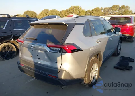 2020 Toyota Rav4 Le z USA, uszkodzony, nr VIN 2T3H1RFV8LW094054